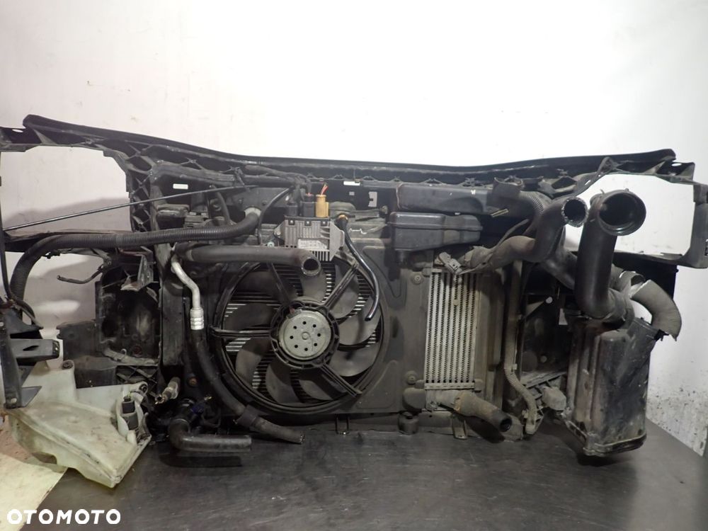 PAS PRZEDNI KOMPLET AUDI A2 1.4 TDI - 8