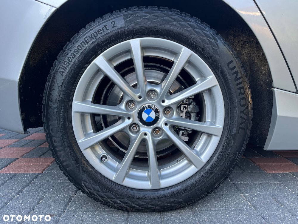 BMW Seria 1 116d - 5