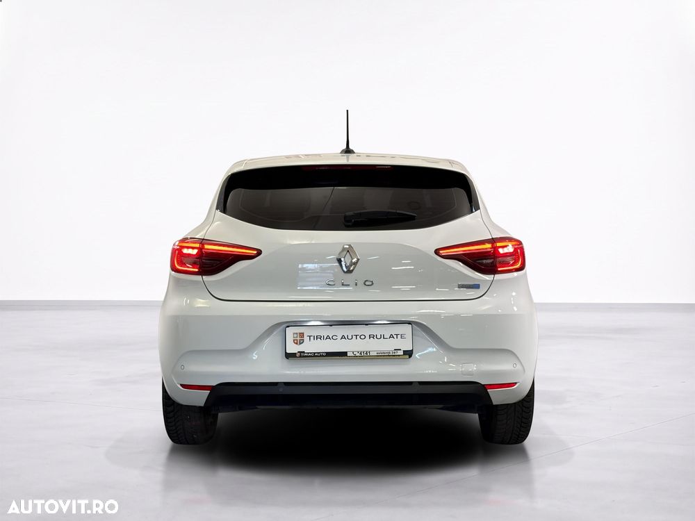 Renault Clio - 5
