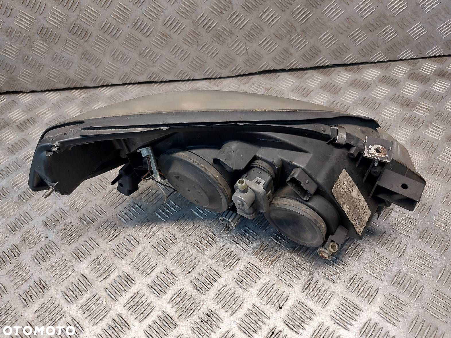 LAMPA LEWY PRZÓD PRZETWORNICA CZĘŚCI PRIMERA P12 - 6