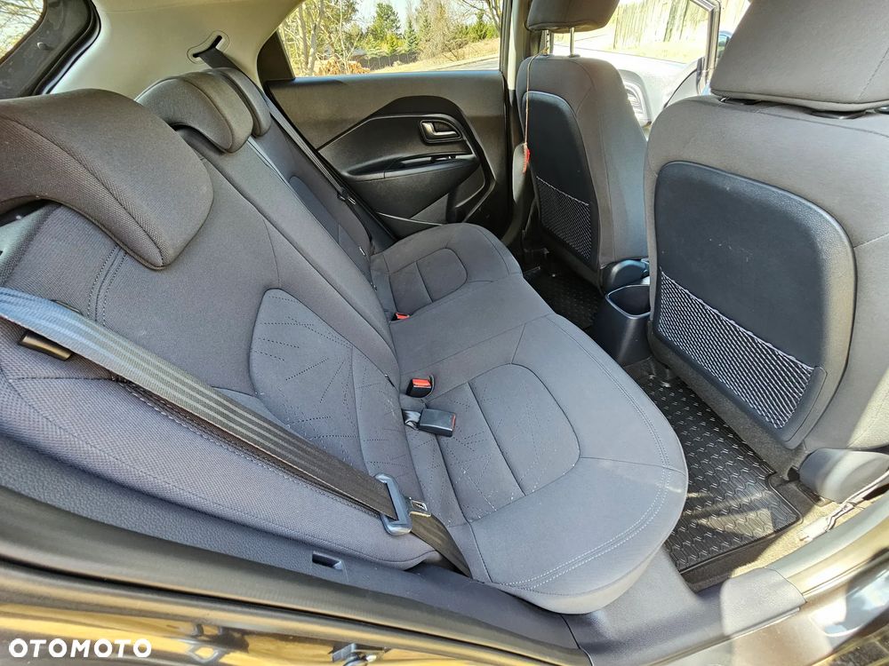 Kia Rio 1.2 Dream Team Edition - 15