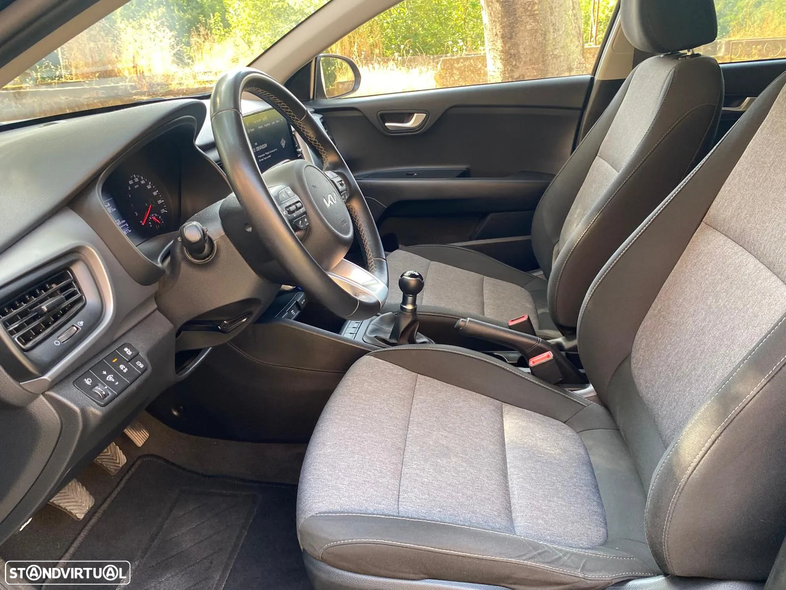 Kia Stonic 1.2 Dynamic - 9