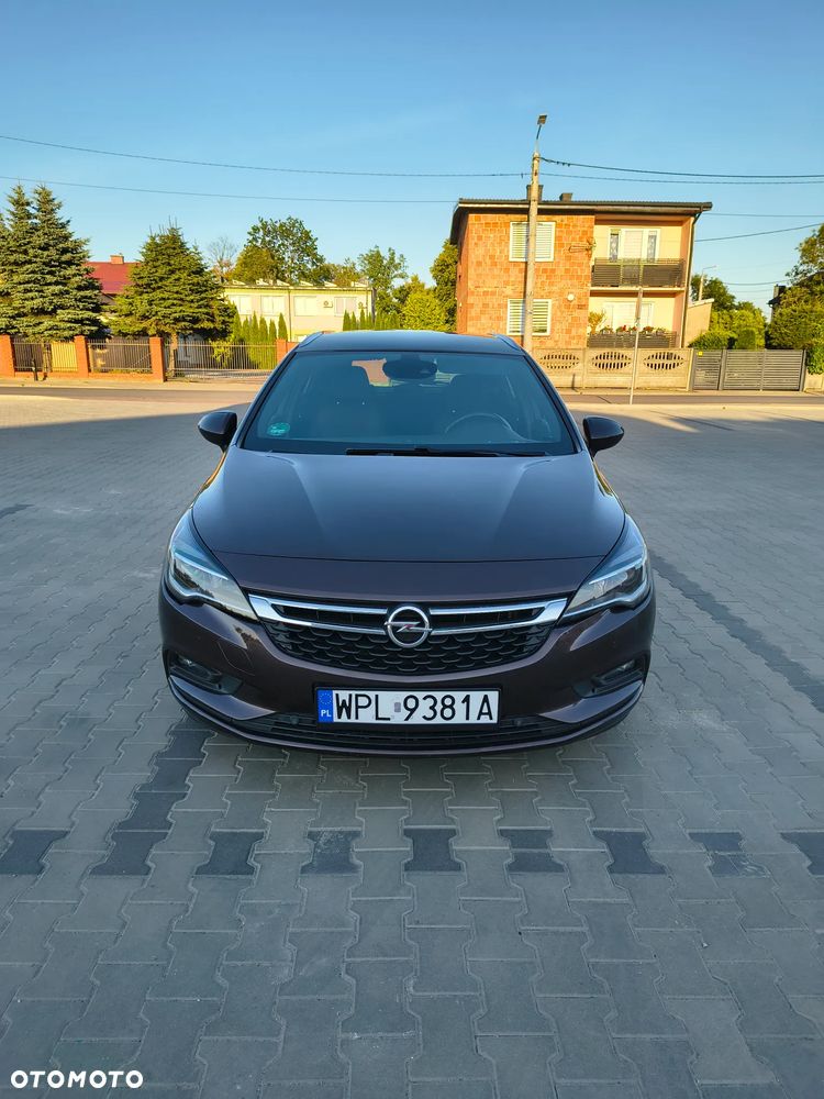 Opel Astra 1.6 CDTI Cosmo - 3
