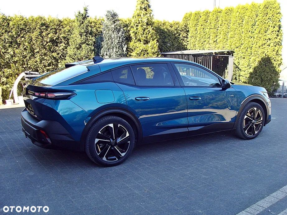 Peugeot 408 1.6 Plug-In Hybrid 225 Allure Pack EAT8 - 4