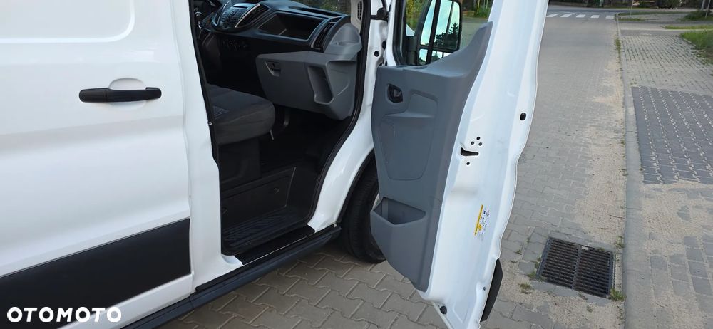 Ford Transit - 16