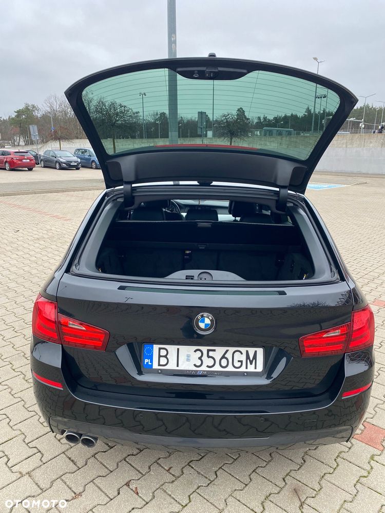 BMW Seria 5 525d xDrive - 8