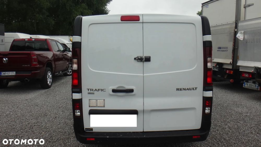 Renault Trafic - 6