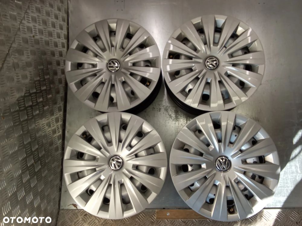 Felgi Vw Caddy Golf Passat 6Jx15 et47 5x112 - 1