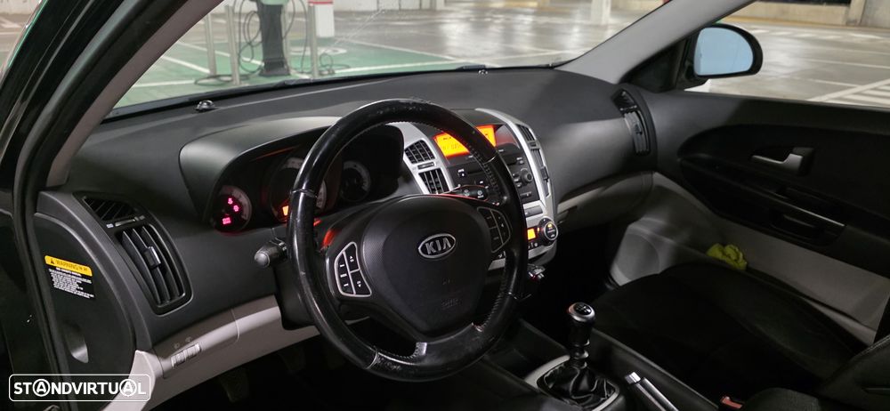 Kia Ceed SW - 13