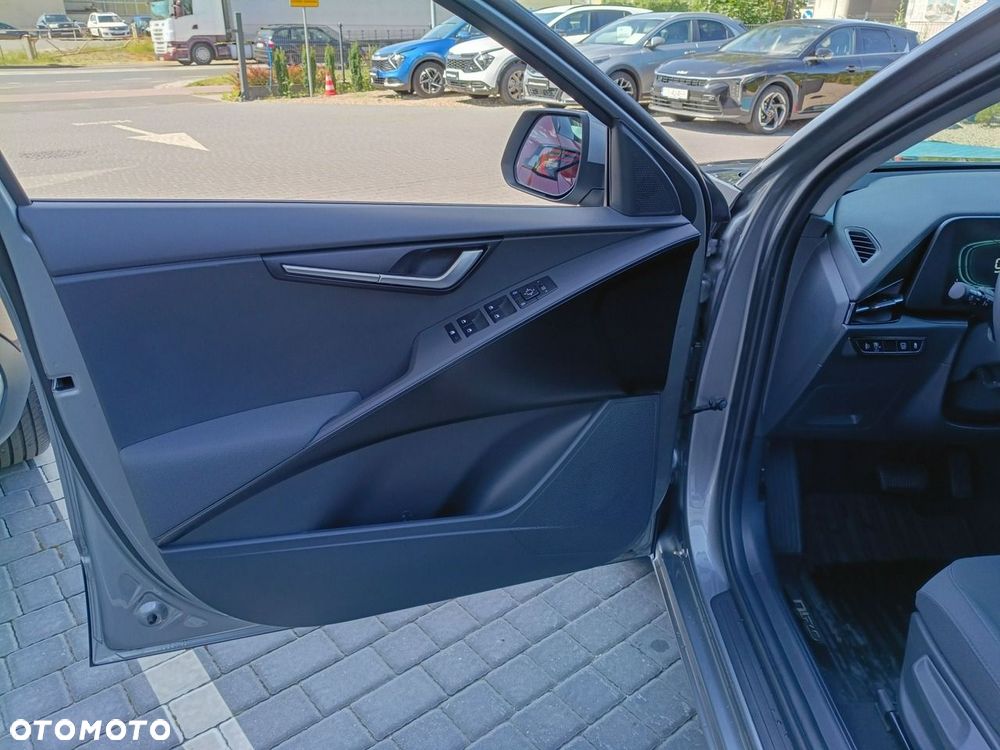 Kia Niro 1.6 GDI Hybrid M - 10