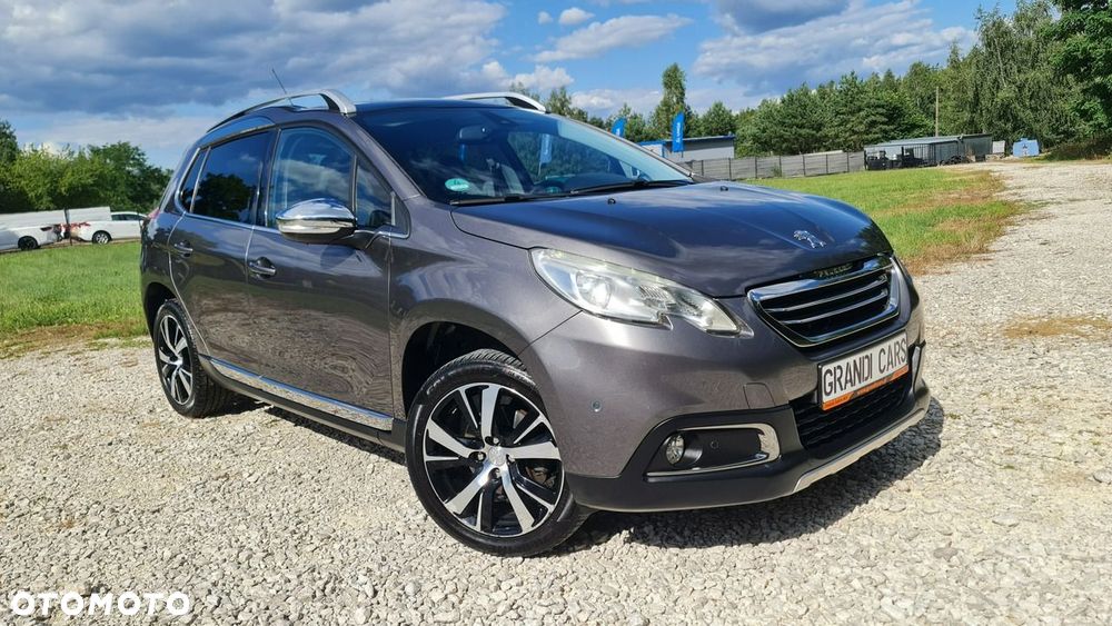 Peugeot 2008 1.6 e-HDi Allure S&S - 4