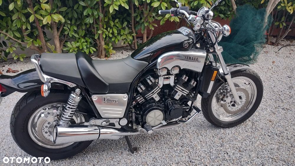 Yamaha V-MAX - 3