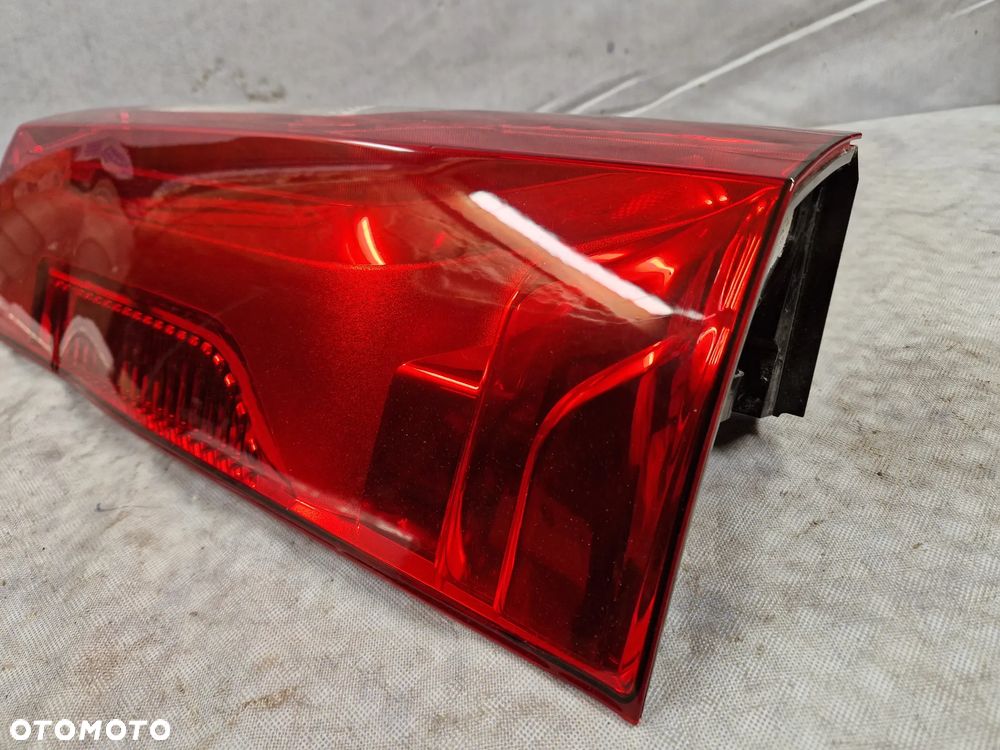 Mercedes Sprinter W907 910 Lampa Lewa Tył 17- - 4