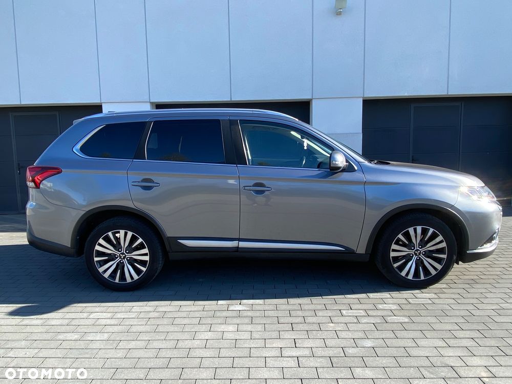 Mitsubishi Outlander 2.0 Intense + 4WD CVT - 4