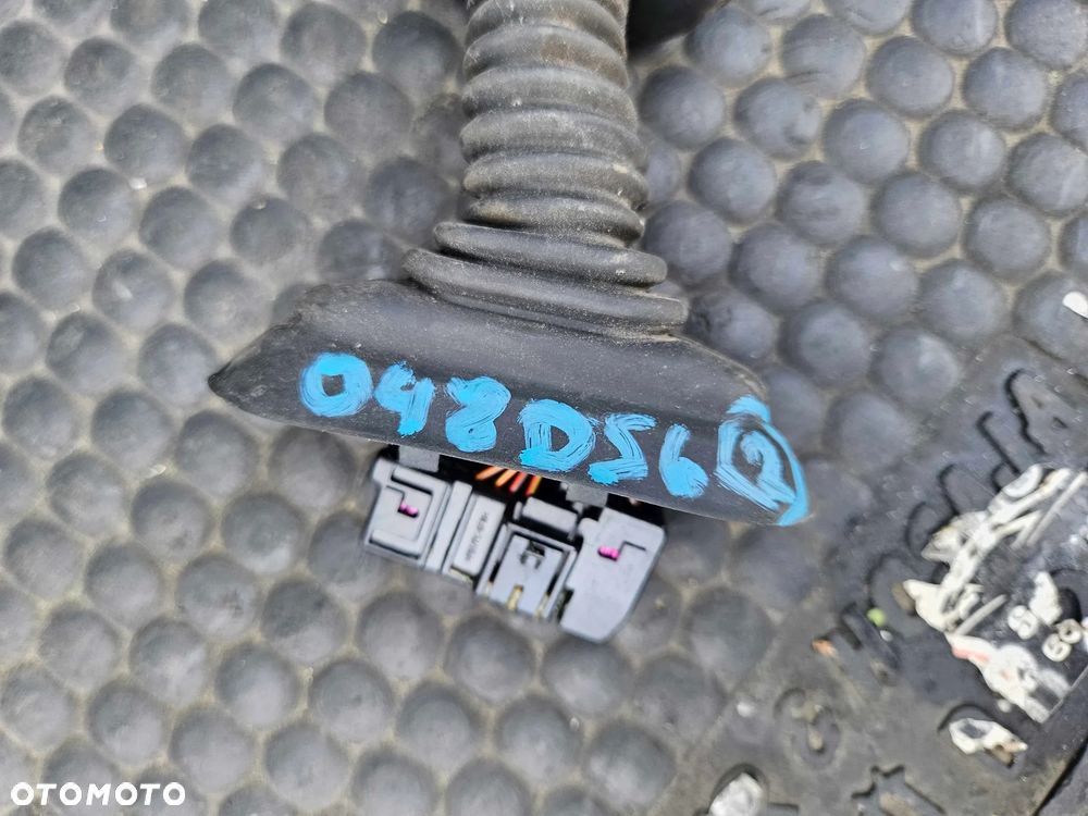 Instalacja 8E1971029F Wiazka Drzwi Kostki Przednia Przod Prawa Europa AUDI A4 B6 - 2