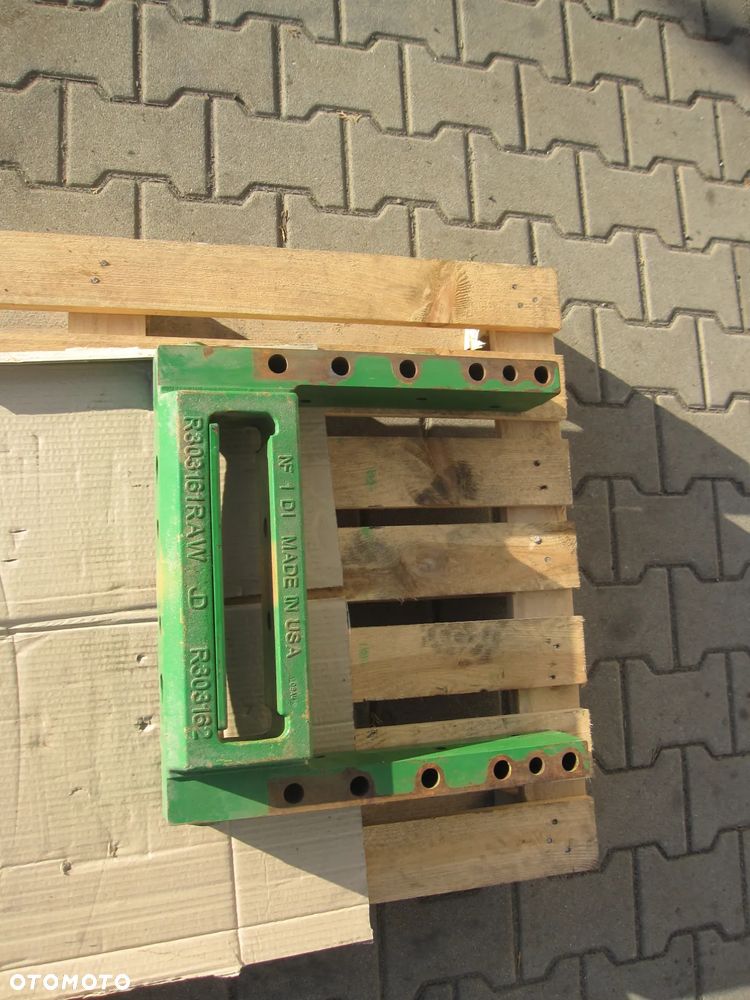 John Deere rama zaczepowa mocowanie dolnego zaczepu R303161R R303162 - 3