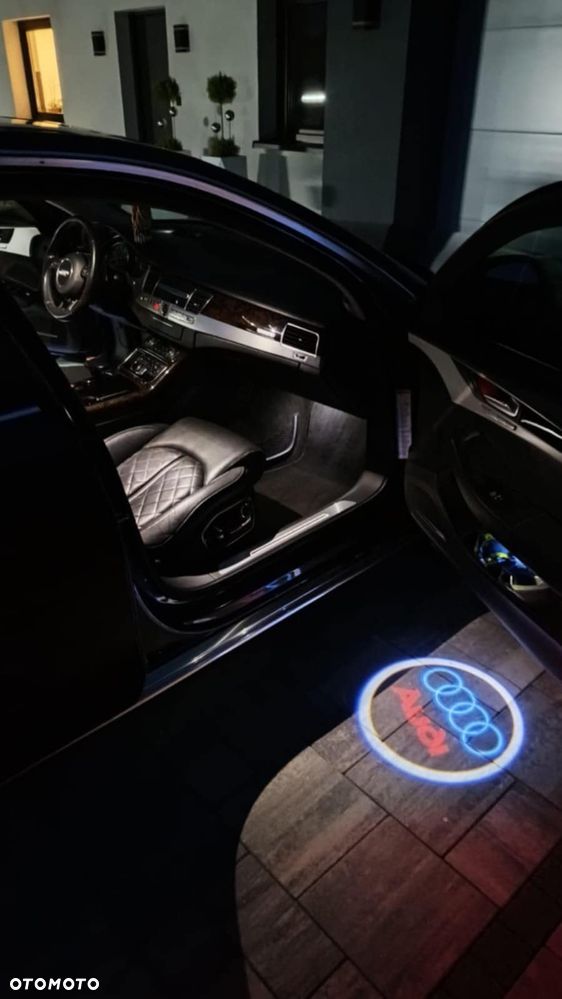 Audi A8 4.2 FSI Quattro - 2