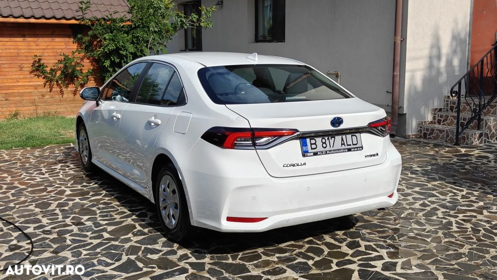 Toyota Corolla 1.8 HSD Business - 3