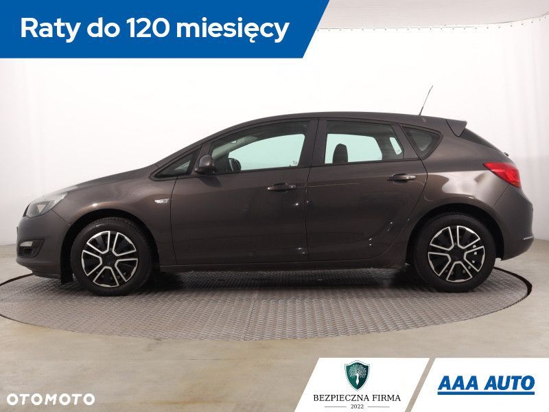 Opel Astra - 4