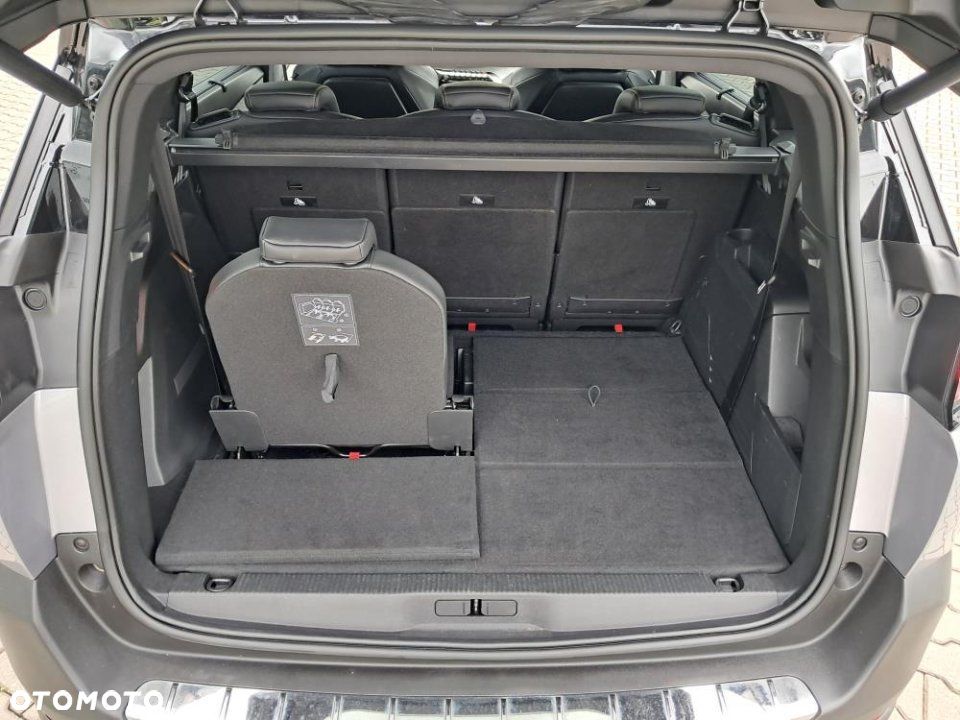 Peugeot 5008 - 13