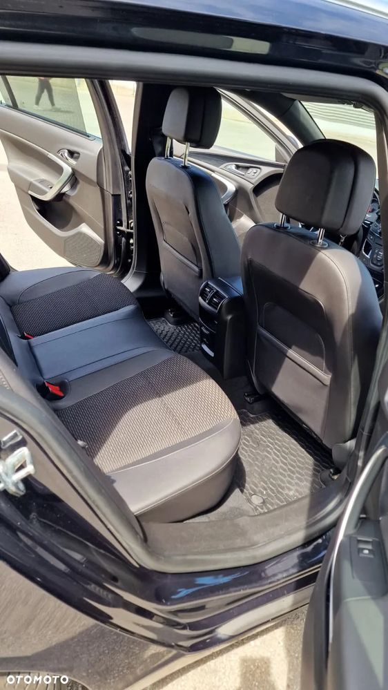 Opel Insignia 2.0 CDTI Cosmo S&S - 6