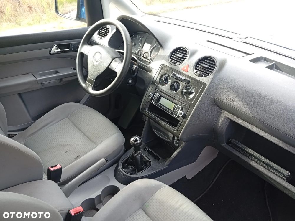 Volkswagen Caddy - 8