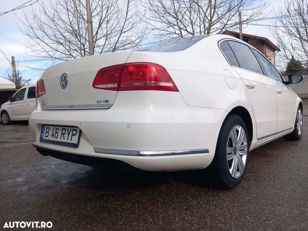 Volkswagen Passat - 9