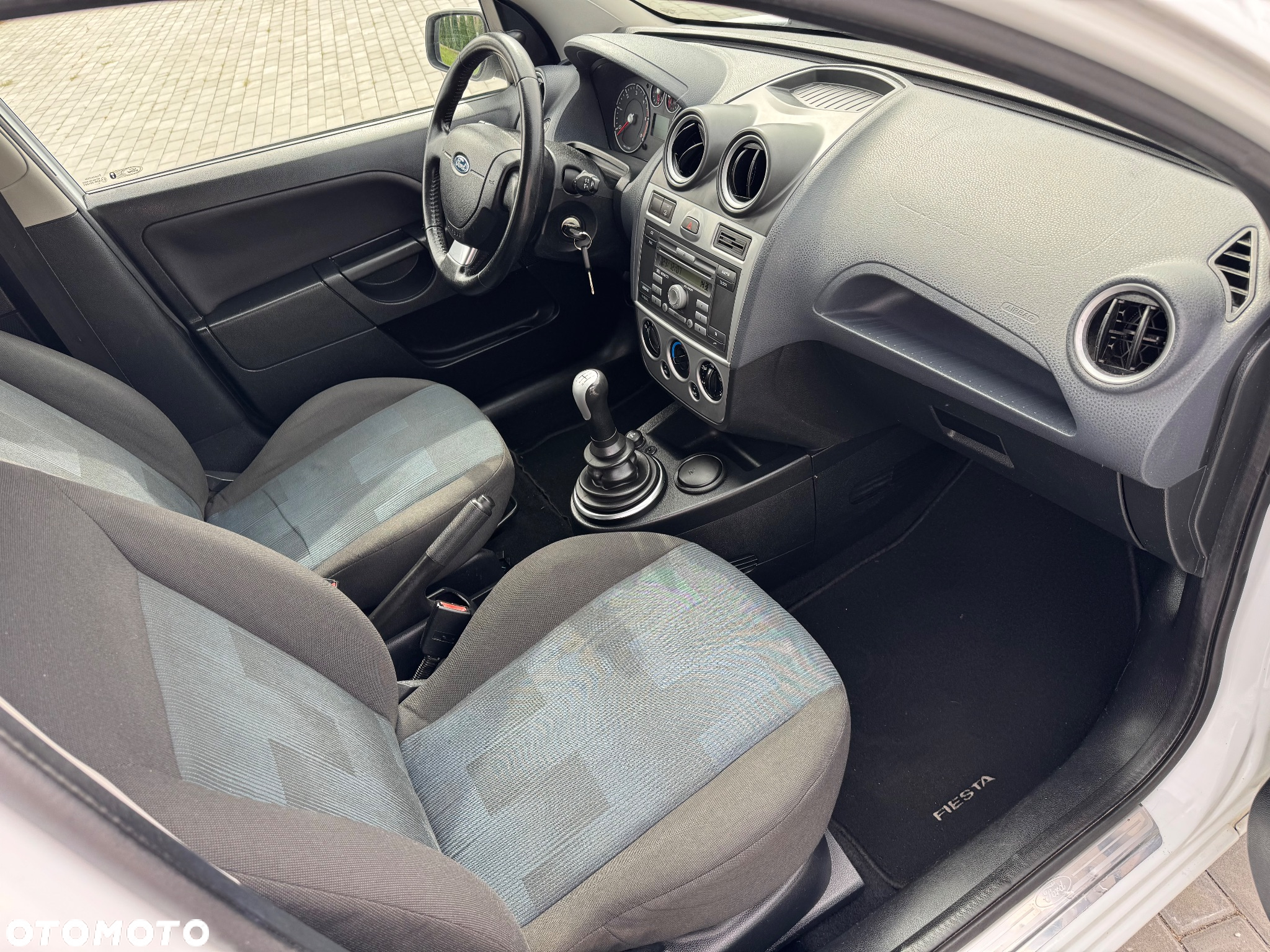 Ford Fiesta 1.4 TDCI - 13