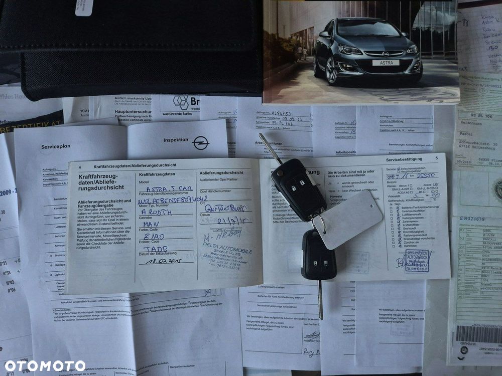 Opel Astra 2.0 CDTI DPF SportsTourer Exklusiv - 32