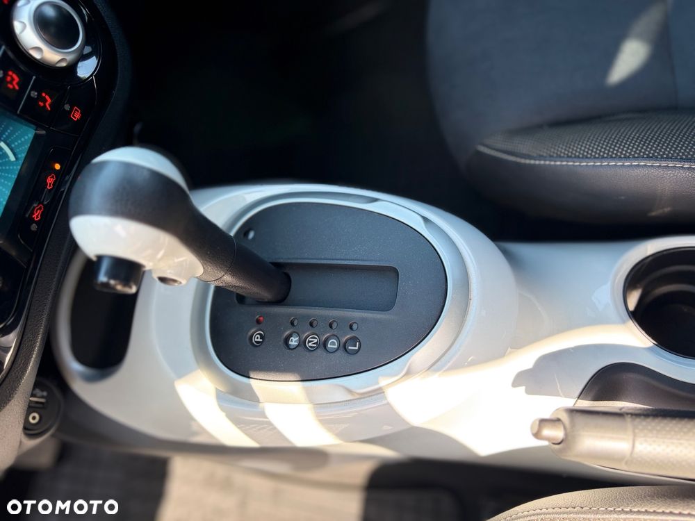 Nissan Juke 1.6 Acenta Xtronic EU6 - 23