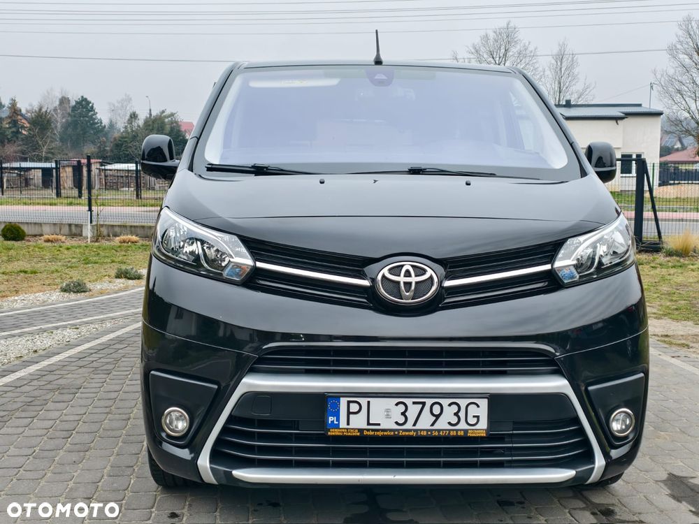 Toyota Proace Verso - 25