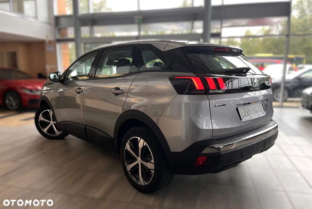 Peugeot 3008 1.5 BlueHDi Allure S&S - 4