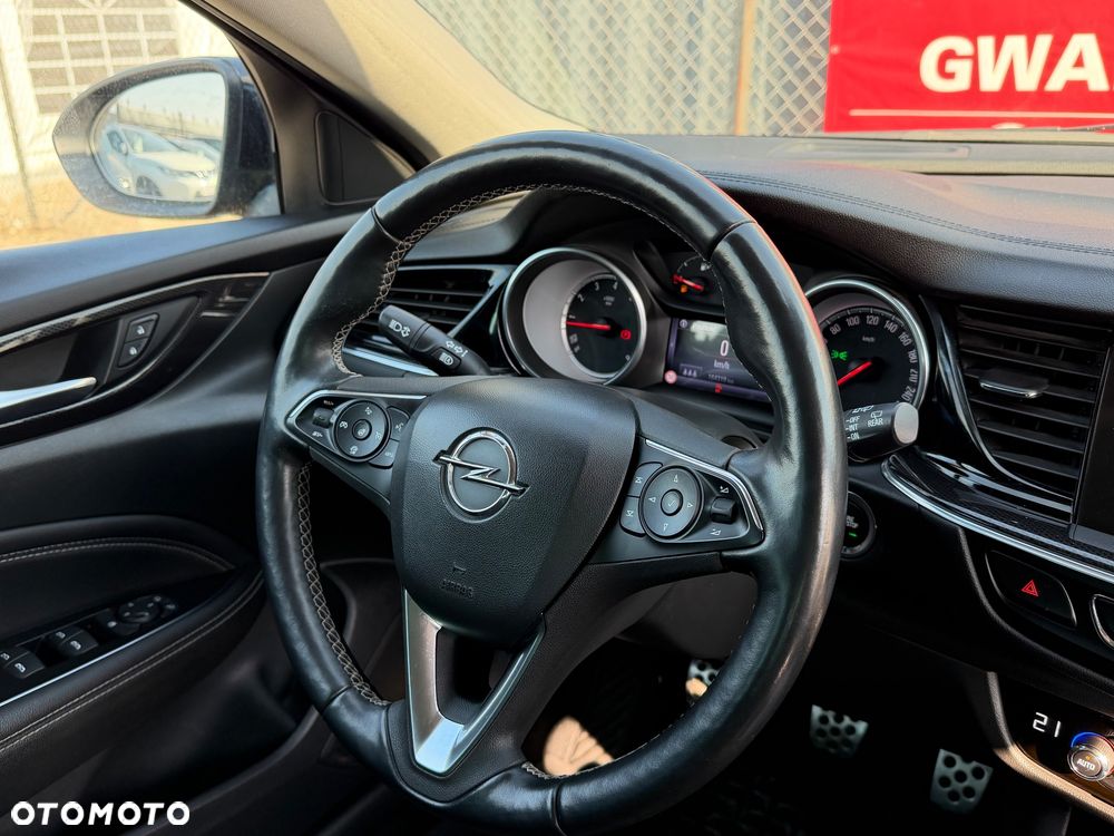 Opel Insignia - 14