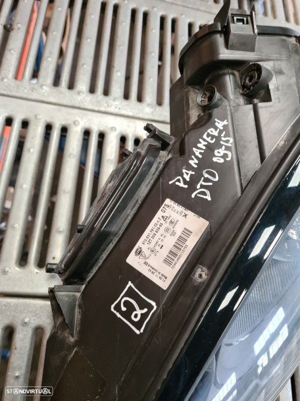 Farol Frente Esquerdo / Otica Esquerda Porsche Panamera (970)  970.631 - 8
