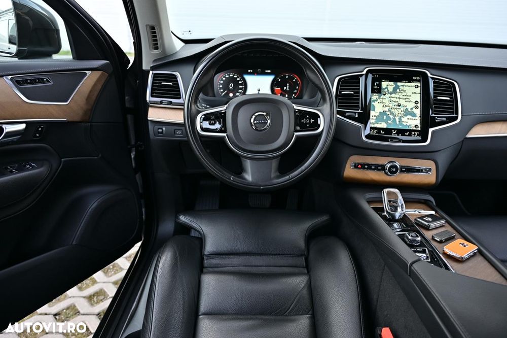 Volvo XC 90 B5 D AWD Geartronic Inscription - 22