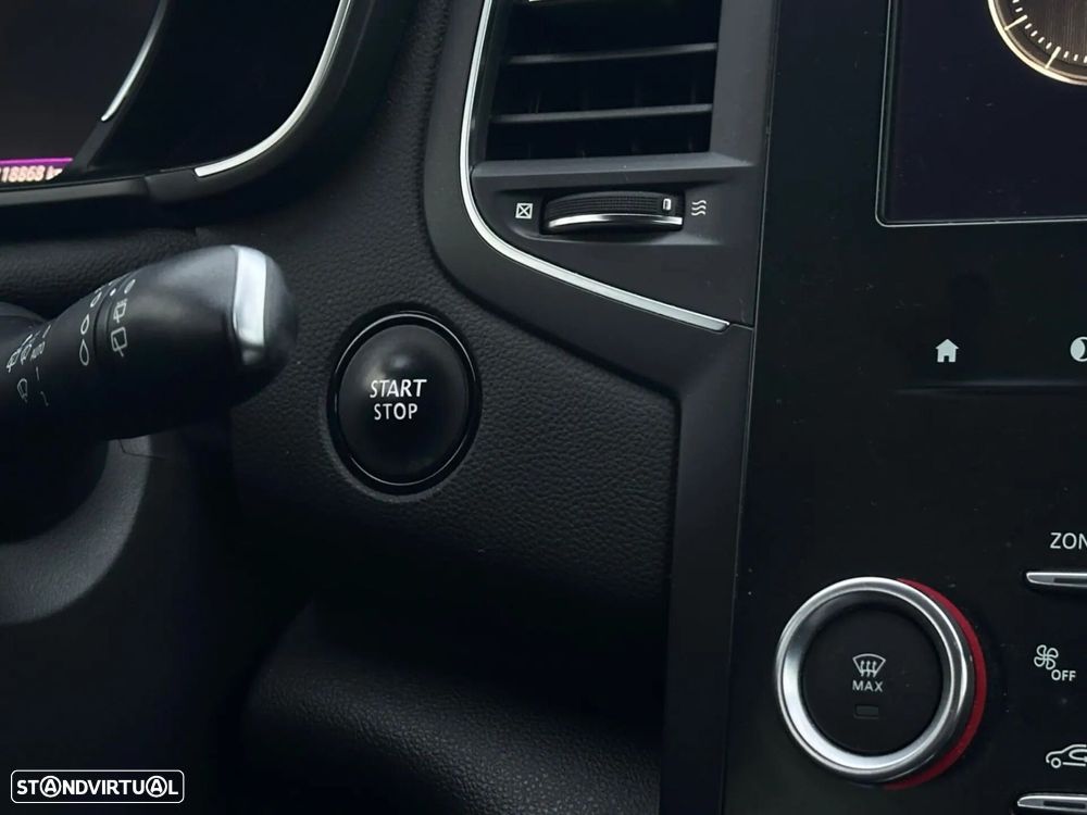 Renault Mégane - 16