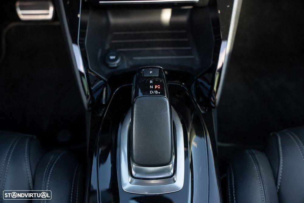 Peugeot e-2008 GT Pack - 19