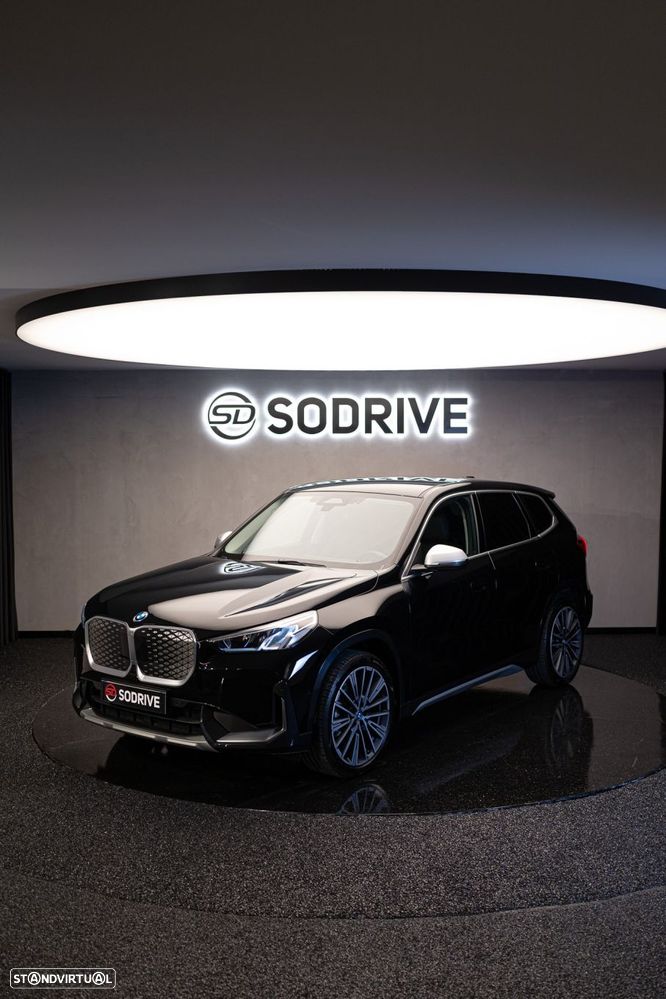 BMW iX1 eDrive20 xLine - 46