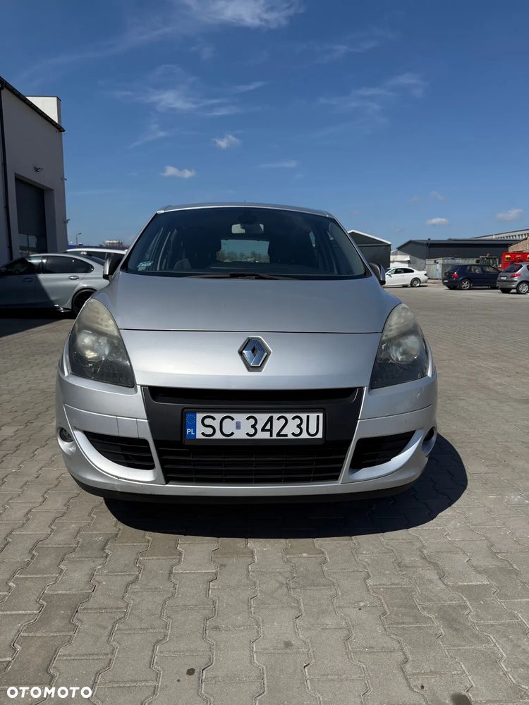 Renault Scenic - 2