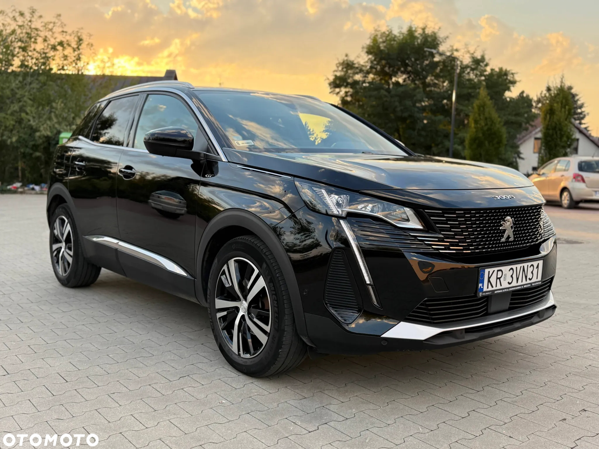 Peugeot 3008 1.5 BlueHDi GT S&S EAT8 - 3