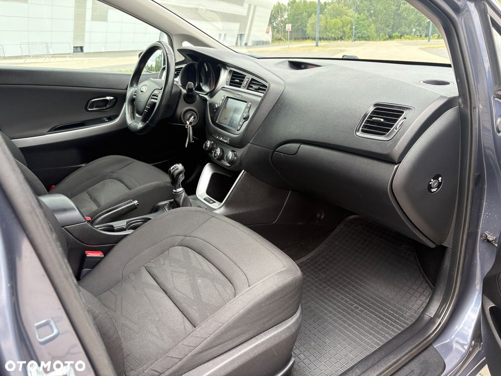 Kia Ceed 1.6 CRDi L - 25