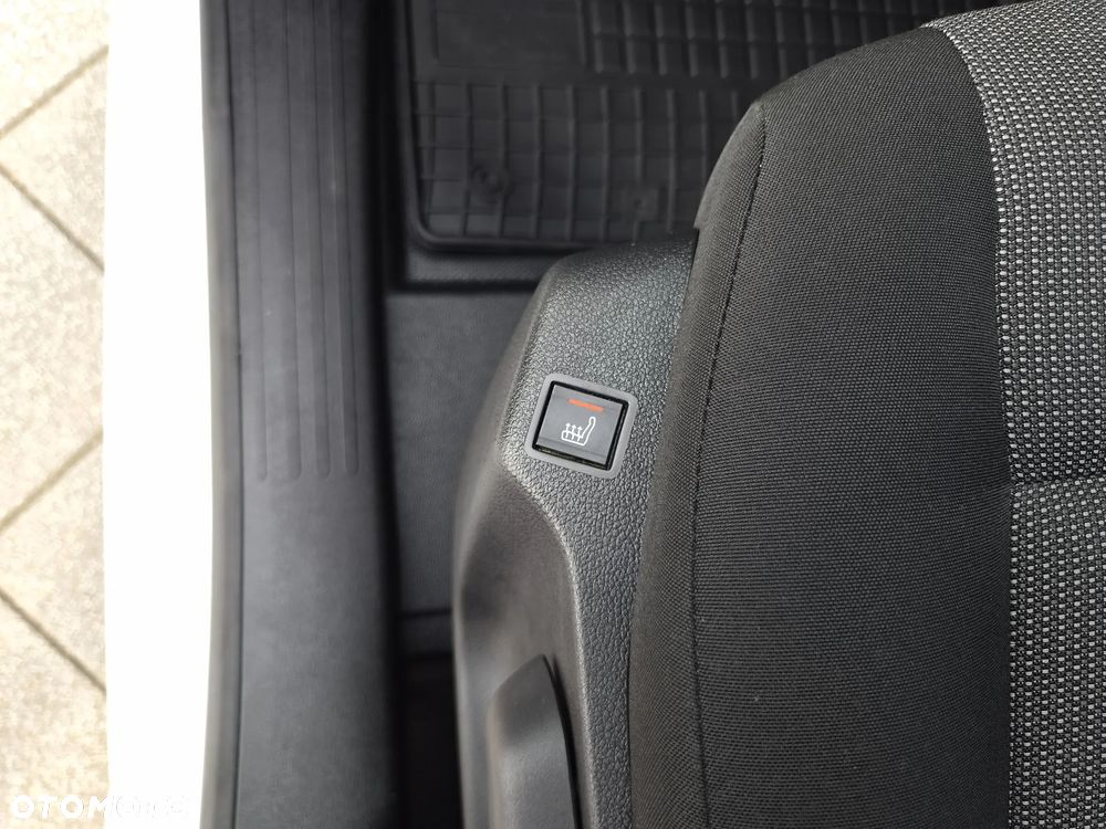 Peugeot Partner KLIMA NAWIGACJA TEMPOMAT FV23% - 18