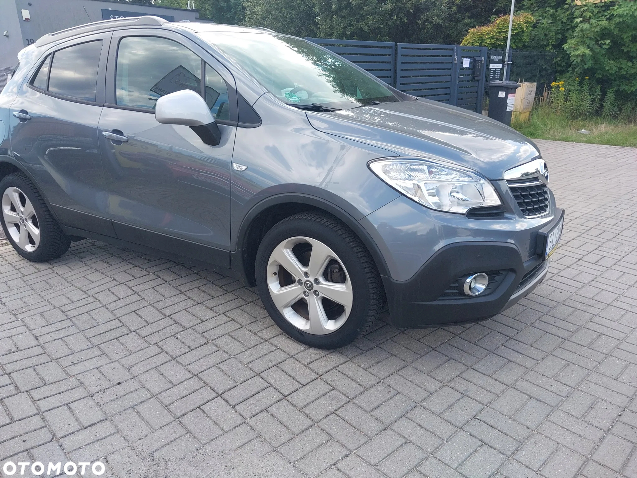Opel Mokka X 1.6 Essentia S&S - 3
