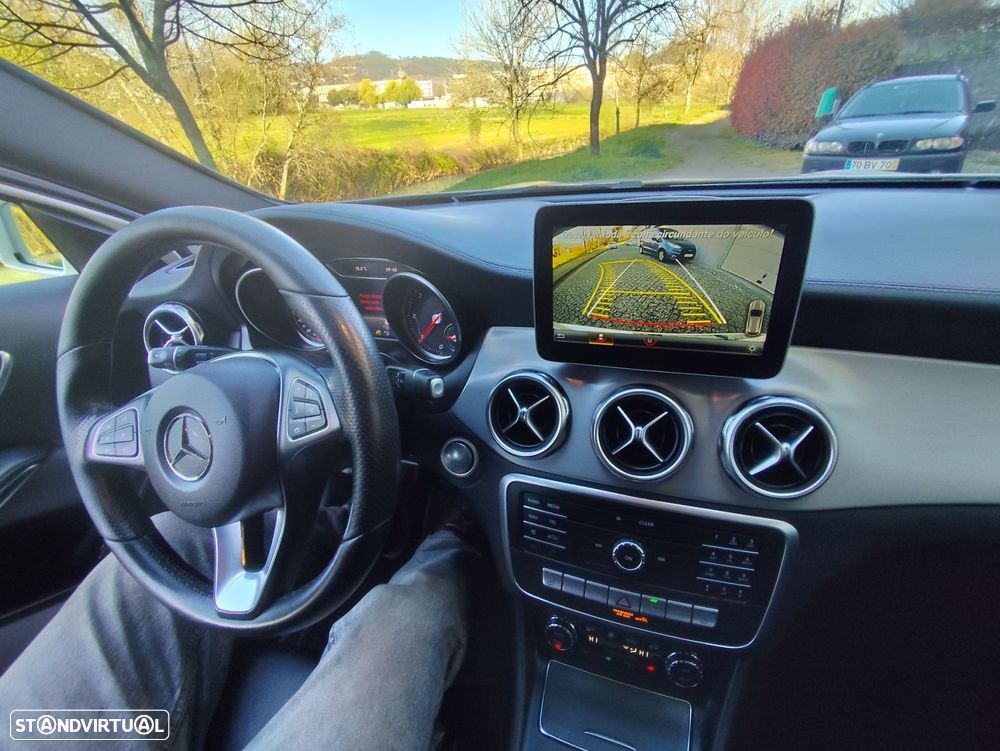 Mercedes-Benz GLA 180 CDI Urban Aut. - 21