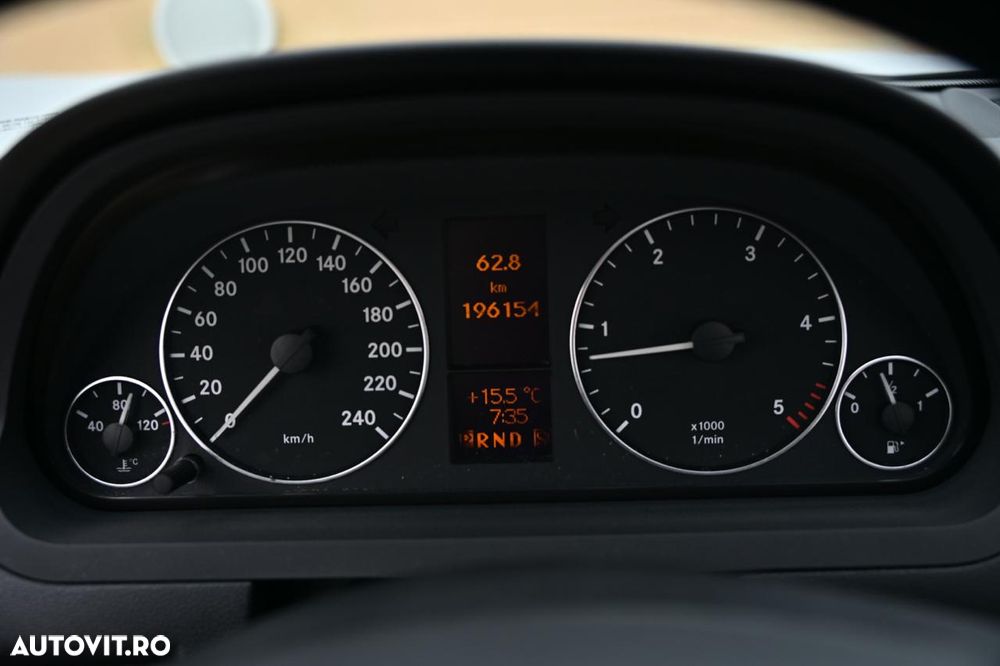 Mercedes-Benz A 200 CDI Autotronic Avantgarde - 12