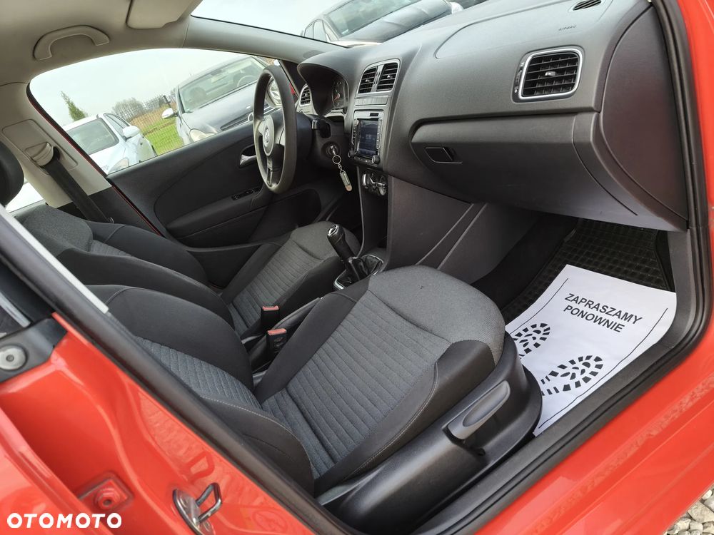 Volkswagen Polo 1.4 16V Comfortline Optimum - 30