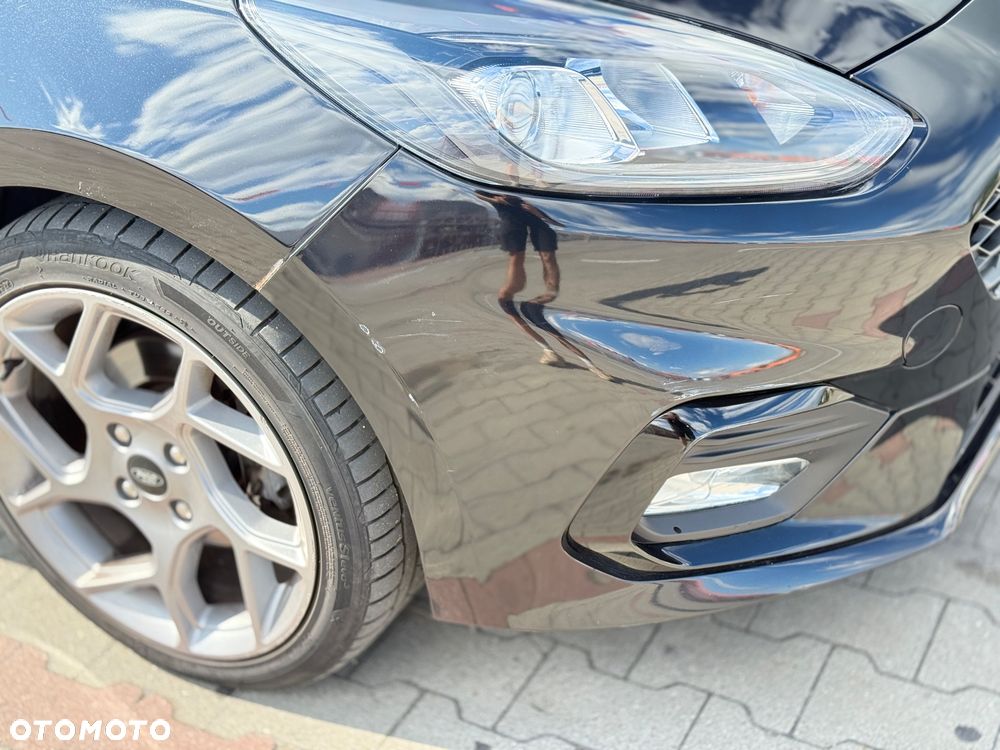 Ford Fiesta - 9