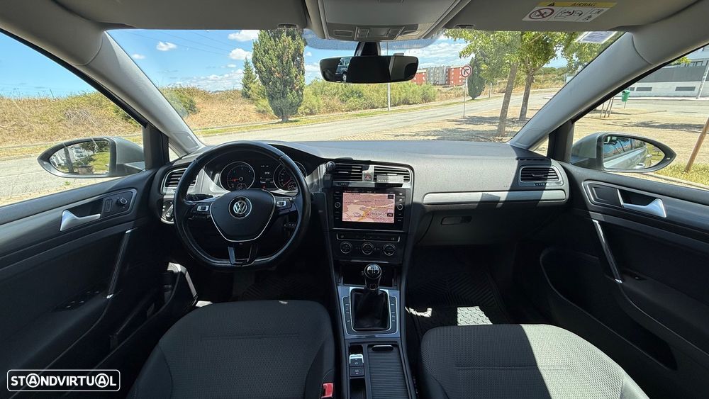 VW Golf 1.6 TDI Confortline - 7