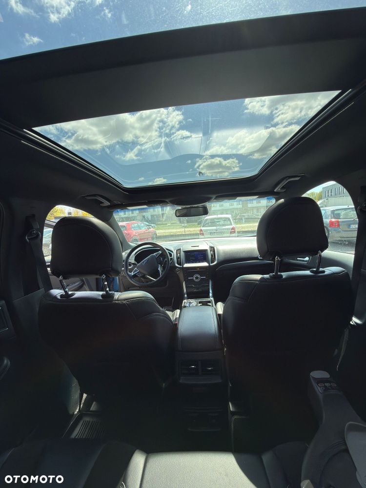 Ford Edge - 8