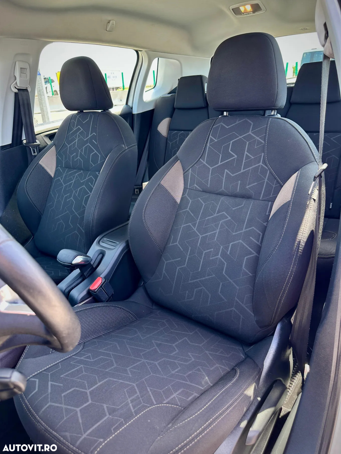 Peugeot 2008 1.2 PureTech Turbo Active - 7